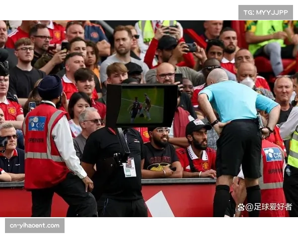 半自动越位系统与内置传感器用球 科技应用提升判罚准确性 半自动越位系统与内置传感器用球 科技应用提升判罚准确性